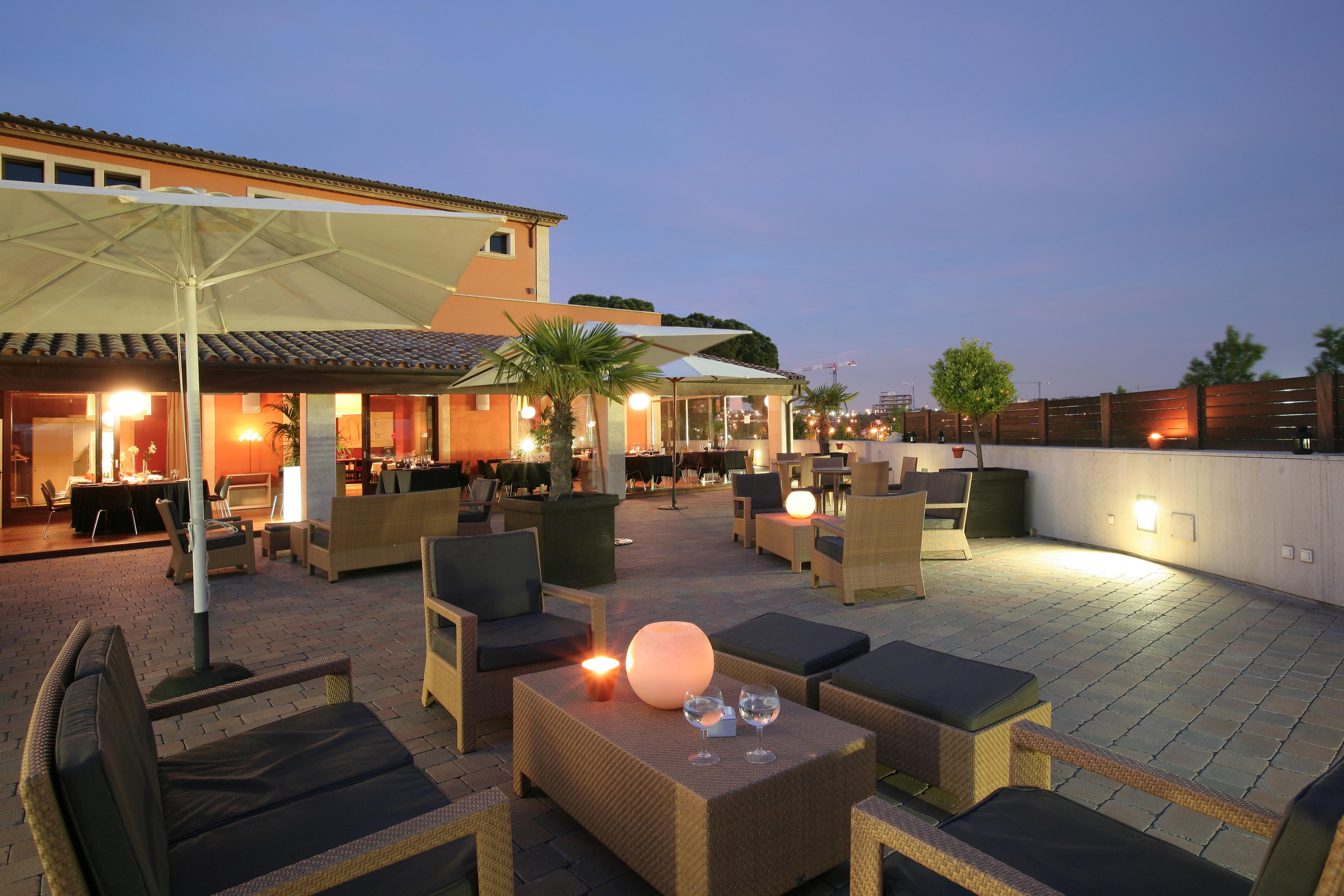Qgat Restaurant Events & Hotel Сант-Кугат-дель-Вальес Экстерьер фото