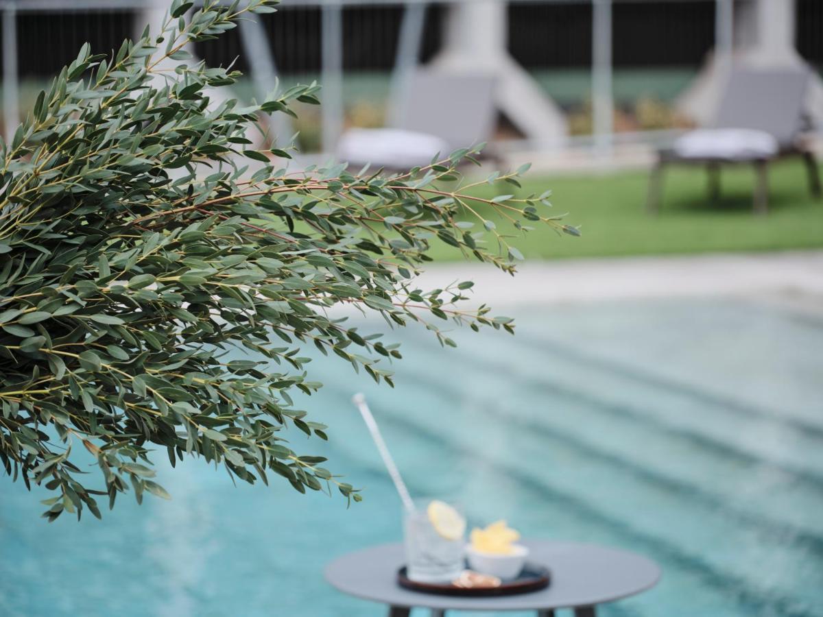 Qgat Restaurant Events & Hotel Сант-Кугат-дель-Вальес Экстерьер фото