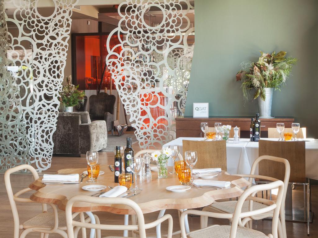 Qgat Restaurant Events & Hotel Сант-Кугат-дель-Вальес Экстерьер фото